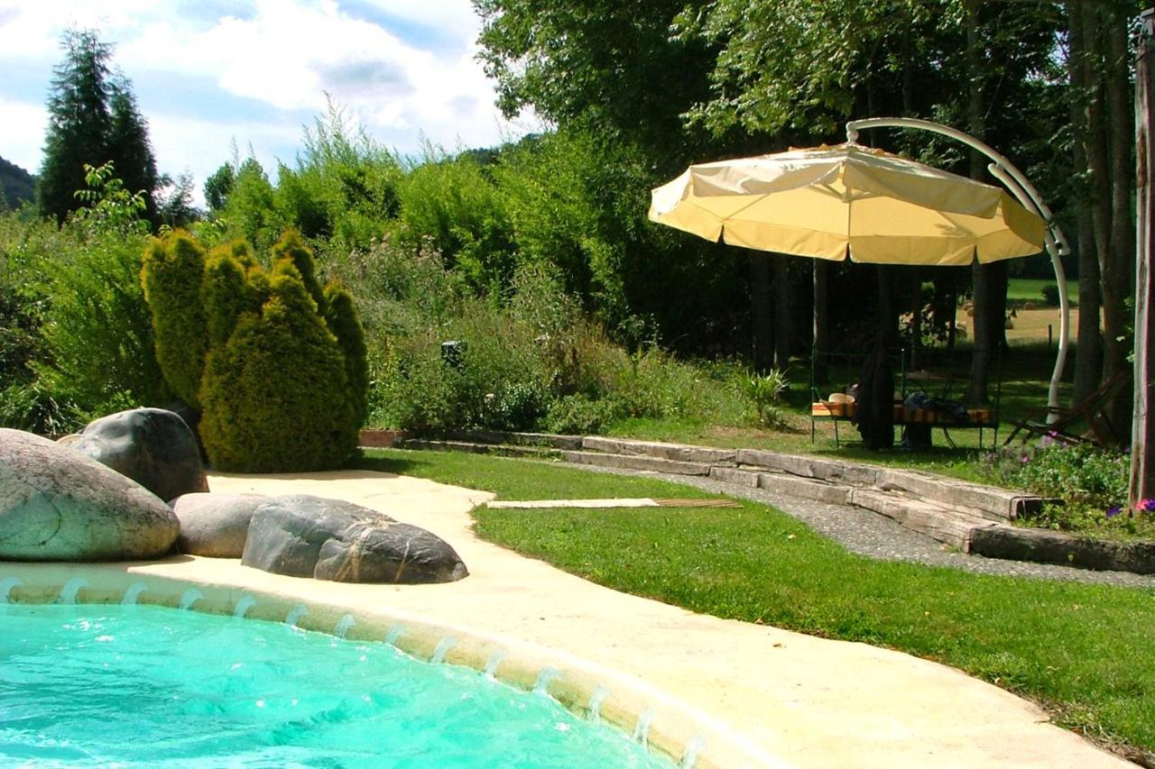 Domaine Vega Bed & Breakfast Saint-Arroman  Екстериор снимка