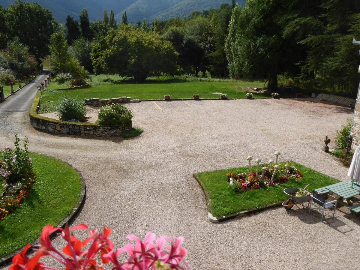 Domaine Vega Bed & Breakfast Saint-Arroman  Екстериор снимка