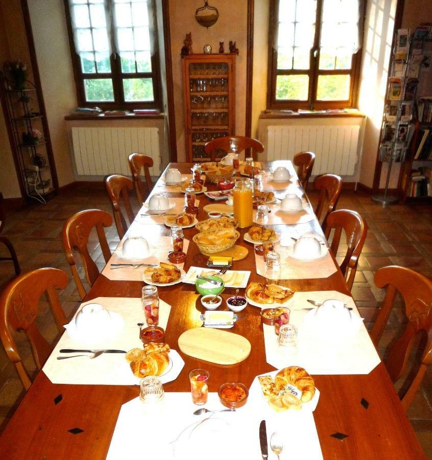 Domaine Vega Bed & Breakfast Saint-Arroman  Екстериор снимка